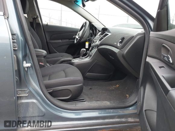 2012 Chevrolet Cruze 1LT with VIN 1G1PF5SCXC7305401, listed as a IAAI auction lot 42073127 with 152,133 mi miles and . Bid and sale history available at DreamBid. Image 5.