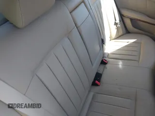 2010 Mercedes-Benz E 550 Luxury с VIN WDDHF9AB0AA136555, выставлен на аукционе IAAI как лот 42069576 с пробегом 129 775 миль миль и . История ставок и продаж доступна на DreamBid. Изображение 8.