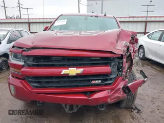 2018 Chevrolet Silverado 1500 LT with VIN 3GCUKREC5JG387905, listed as a IAAI auction lot 41392528 with 96,087 mi miles. Bid and sale history available at carsss.com. Image 6.