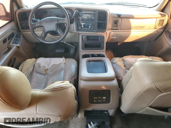 2004 Chevrolet Suburban Z71 with VIN 3GNFK16Z04G232347, listed as a Copart auction lot 80417404 with 243,906 mi miles and Salvage Title. Bid and sale history available at carsss.com. Image 8.