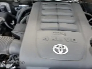 2018 Toyota Tundra SR5 с VIN 5TFEM5F10JX128075, выставлен на аукционе Copart как лот 81279905 с пробегом 141 870 миль миль и Списание • Salvage title. История ставок и продаж доступна на DreamBid. Изображение 15.