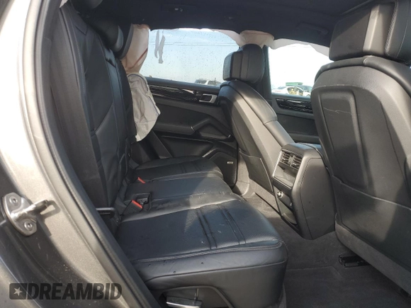 2021 Porsche Cayenne with VIN WP1AA2AY2MDA01617, listed as a Copart auction lot 44711725 with 38,663 mi miles and Salvage title. Bid and sale history available at DreamBid. Image 11.