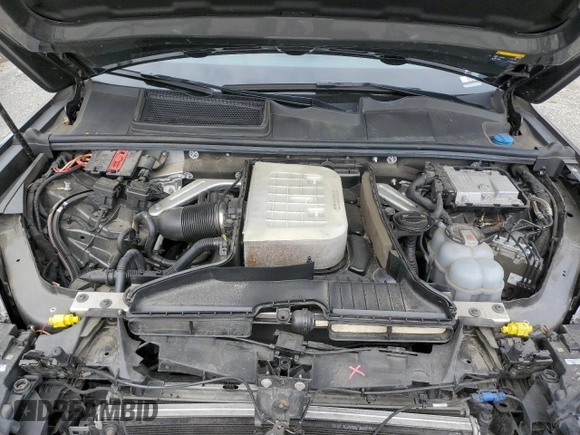 2019 Audi Q7 Premium Plus with VIN WA1LAAF79KD040152, listed as a Copart auction lot 52009345 with 38,961 mi miles and Salvage Title. Bid and sale history available at carsss.com. Image 12.