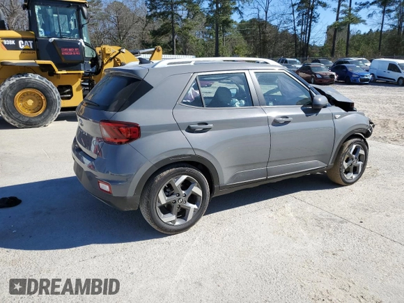 2021 Hyundai Venue SEL with VIN KMHRC8A38MU106812, listed as a Copart auction lot 47379205 with 71,825 mi miles and Salvage Title. Bid and sale history available at carsss.com. Image 3.
