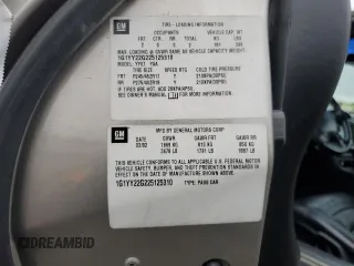 2002 Chevrolet Corvette z VIN 1G1YY22G225125310, wystawiony jako Copart lot #58212875 z przebiegiem 101 173 mil mil oraz Czysty tytuł • Clean title. Historia ofert i sprzedaży dostępna na DreamBid. Obrazek 12.