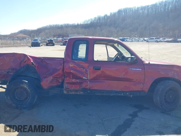 1995 Toyota Tacoma with VIN 4TAUN53B5SZ009400, listed as a IAAI auction lot 41737019 with 186,942 mi miles and . Bid and sale history available at DreamBid. Image 6.