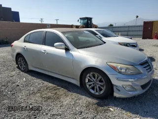 2013 Hyundai Genesis 3.8L with VIN KMHGC4DD2DU228151, listed as a Copart auction lot 61568285 with 159,224 mi miles and Clean title. Bid and sale history available at DreamBid. Image 4.