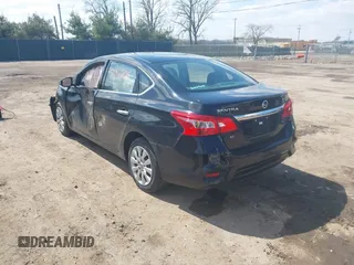 2018 Nissan Sentra SV z VIN 3N1AB7AP0JY306399, wystawiony jako IAAI lot #42012206 z przebiegiem 136 389 mil mil oraz . Historia ofert i sprzedaży dostępna na DreamBid. Obrazek 3.