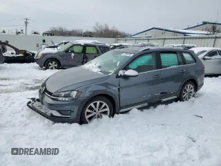 2019 Volkswagen Golf S z VIN 3VWH17AU0KM524546, wystawiony jako Copart lot #43758195 z przebiegiem 53 362 mil mil oraz Nie do naprawy • Non repairable. Historia ofert i sprzedaży dostępna na DreamBid. Obrazek 1.