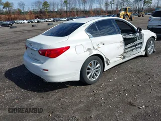 2014 Infiniti Q50 Premium with VIN JN1BV7AR9EM701624, listed as a IAAI auction lot 41711699 with 119,418 mi miles. Bid and sale history available at carsss.com. Image 4.