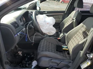 2009 Volkswagen GTI с VIN WVWHD71K49W108468, выставлен на аукционе Copart как лот 47144915 с пробегом Не указан миль и Списание • Salvage title. История ставок и продаж доступна на DreamBid. Изображение 7.