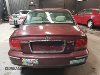 2003 Hyundai Sonata GLS with VIN KMHWF35H13A882475, listed as a IAAI auction lot 41863570 with 168,303 mi miles. Bid and sale history available at carsss.com. Image 16.