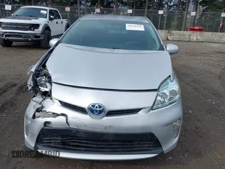 2015 Toyota Prius Four with VIN JTDKN3DU4F1905479, listed as a IAAI auction lot 41646946 with 162,969 mi miles. Bid and sale history available at carsss.com. Image 12.