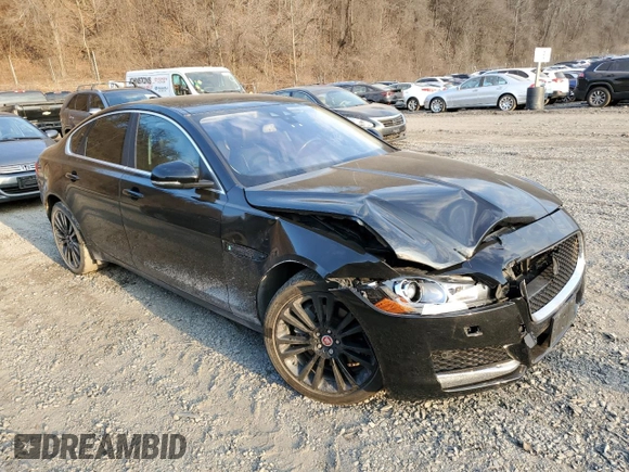 2018 Jaguar XF 25t Prestige with VIN SAJBE4FX4JCY59356, listed as a Copart auction lot 49068025 with 49,486 mi miles and Salvage Title. Bid and sale history available at carsss.com. Image 4.