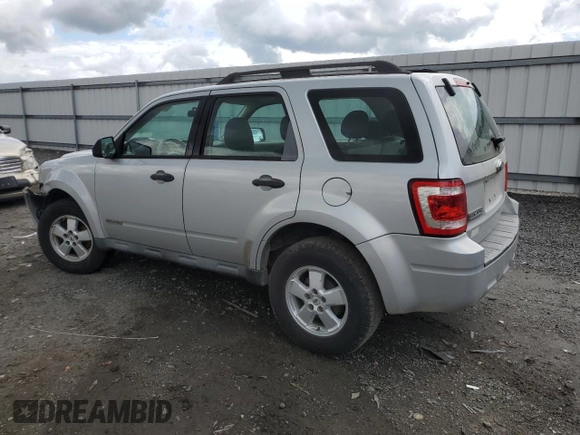 2008 Ford Escape XLS z VIN 1FMCU02Z88KB09430, wystawiony jako Copart lot #58158645 z przebiegiem 216 763 mil mil oraz Czysty tytuł • Clean title. Historia ofert i sprzedaży dostępna na DreamBid. Obrazek 2.