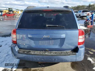 2007 Jeep Compass Sport with VIN 1J8FF47W87D210173, listed as a Copart auction lot 88045195 with 210,376 mi miles and Salvage Title. Bid and sale history available at carsss.com. Image 6.