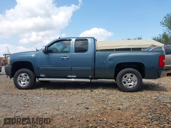 2007 Chevrolet Silverado 1500 LT w/2LT with VIN 2GCEC19J771643877, listed as a IAAI auction lot 41952197 with 160,375 mi miles. Bid and sale history available at carsss.com. Image 14.