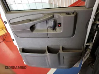 2014 Chevrolet Express Cargo with VIN 1GCSGAFX5E1204664, listed as a IAAI auction lot 42566613 with 103,962 mi miles and . Bid and sale history available at DreamBid. Image 27.