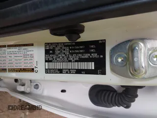 2019 Toyota 4Runner SR5 с VIN JTEBU5JR1K5712476, выставлен на аукционе IAAI как лот 41910180 с пробегом 115 738 миль миль и . История ставок и продаж доступна на DreamBid. Изображение 9.