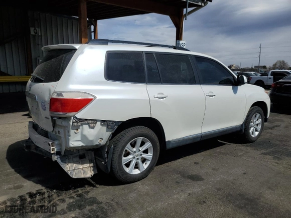 2012 Toyota Highlander with VIN 5TDBK3EH8CS171194, listed as a Copart auction lot 51242535 with 226,328 mi miles and Salvage Title. Bid and sale history available at carsss.com. Image 3.
