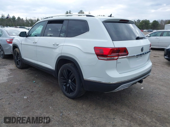 2019 Volkswagen Atlas SEL with VIN 1V2MR2CAXKC594264, listed as a IAAI auction lot 41872023 with 60,807 mi miles and . Bid and sale history available at DreamBid. Image 3.