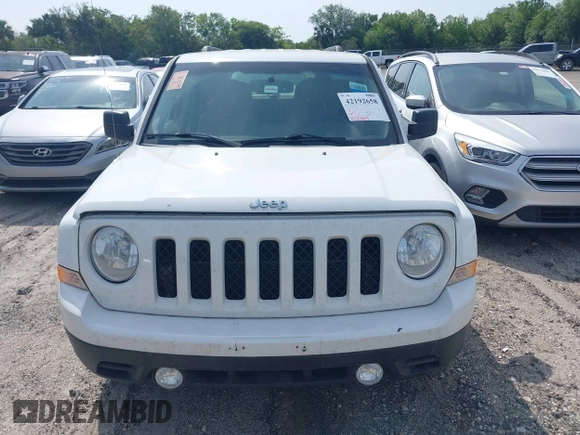 2017 Jeep Patriot Sport with VIN 1C4NJPBA6HD149261, listed as a IAAI auction lot 42192658 with 213,364 mi miles and . Bid and sale history available at DreamBid. Image 12.