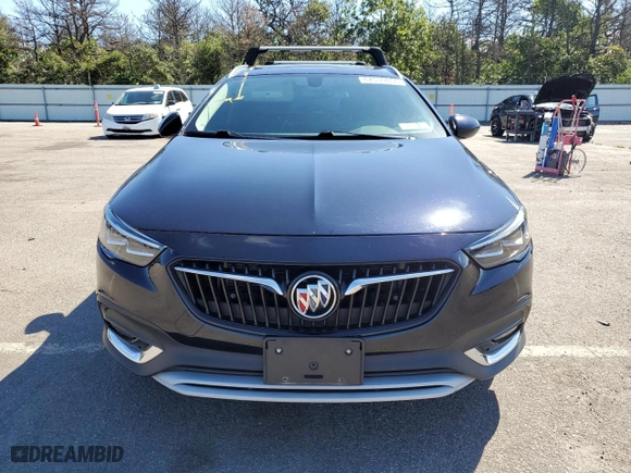 2019 Buick Regal TourX Essence with VIN W04GV8SX8K1013918, listed as a Copart auction lot 67630864 with NaN miles and Salvage Title. Bid and sale history available at carsss.com. Image 5.