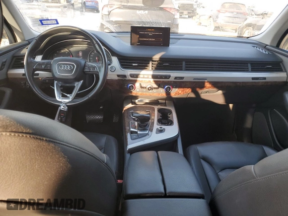2018 Audi Q7 Premium with VIN WA1AHAF79JD029122, listed as a Copart auction lot 75455624 with 140,781 mi miles and Salvage title. Bid and sale history available at DreamBid. Image 8.