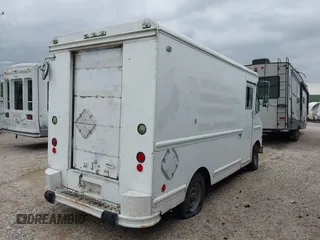 1986 Ford Econoline Cargo with VIN 1FCJE39H9GHC37114, listed as a IAAI auction lot 42030558 with 315,104 mi miles and . Bid and sale history available at DreamBid. Image 4.