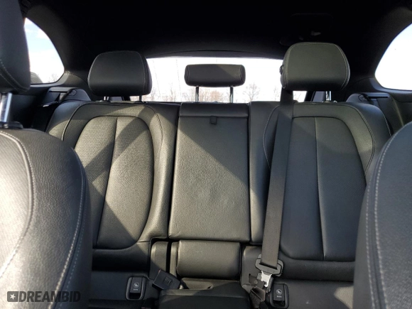 2016 BMW X1 xDrive28i with VIN WBXHT3C37GP888154, listed as a Copart auction lot 49819785 with 181,806 mi miles and Salvage Title. Bid and sale history available at carsss.com. Image 10.