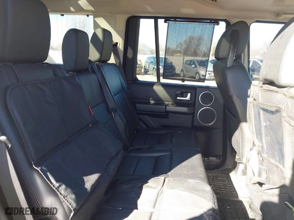 2006 Land Rover LR3 SE with VIN SALAE25456A378131, listed as a IAAI auction lot 41682616 with 172,420 mi miles. Bid and sale history available at carsss.com. Image 8.