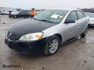 2006 Pontiac G6 6-Cyl with VIN 1G2ZG558364103160, listed as a IAAI auction lot 41997379 with 1 mi miles. Bid and sale history available at carsss.com. Image 2.