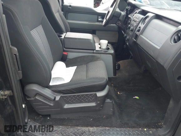 2014 Ford F-150 XL with VIN 1FTFX1EF6EFB58534, listed as a IAAI auction lot 41937469 with 131,369 mi miles. Bid and sale history available at carsss.com. Image 5.