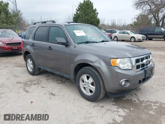 2012 Ford Escape XLT с VIN 1FMCU9DG7CKC60929, выставлен на аукционе IAAI как лот 42080935 с пробегом 246 476 миль миль и . История ставок и продаж доступна на DreamBid. Изображение 1.