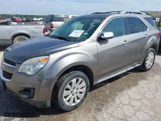2010 Chevrolet Equinox LTZ with VIN 2CNALFEW0A6281524, listed as a IAAI auction lot 41960675 with 191,244 mi miles. Bid and sale history available at carsss.com. Image 2.