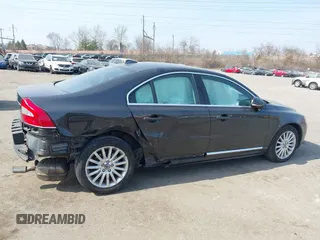 2012 Volvo S80 3.2L with VIN YV1940AS5C1151856, listed as a IAAI auction lot 41810344 with 138,479 mi miles. Bid and sale history available at carsss.com. Image 14.