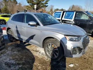 2024 Audi Q5 S line Premium Plus with VIN WA1EAAFY0R2030276, listed as a Copart auction lot 42703395 with 0 mi miles and Clean Title. Bid and sale history available at carsss.com. Image 4.