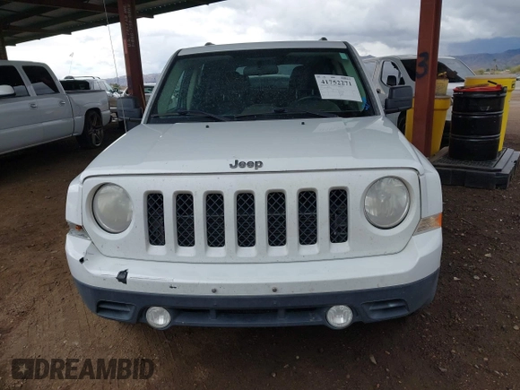 2014 Jeep Patriot High Altitude with VIN 1C4NJPFA0ED667162, listed as a IAAI auction lot 41752271 with 131,038 mi miles and . Bid and sale history available at carsss.com. Image 12.