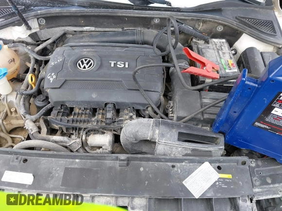 2015 Volkswagen Passat 1.8T Limited Edition with VIN 1VWAT7A3XFC061034, listed as a IAAI auction lot 41730463 with 104,323 mi miles. Bid and sale history available at carsss.com. Image 10.