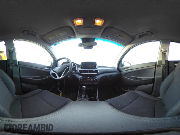 2020 Hyundai Tucson SE z VIN KM8J2CA4XLU223415, wystawiony jako IAAI lot #41287925 z przebiegiem 87 635 mil mil oraz . Historia ofert i sprzedaży dostępna na DreamBid. Obrazek 18.