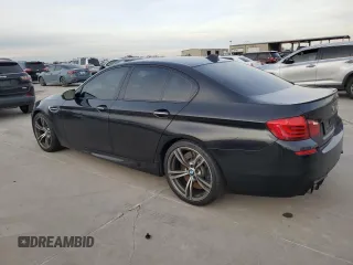 2013 BMW M5 with VIN WBSFV9C58DC772976, listed as a Copart auction lot 84523044 with 93,515 mi miles and Salvage Title. Bid and sale history available at carsss.com. Image 2.
