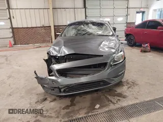 2017 Volvo S60 Inscription with VIN LYV402HK1HB129530, listed as a IAAI auction lot 41381620 with 53,031 mi miles. Bid and sale history available at carsss.com. Image 12.