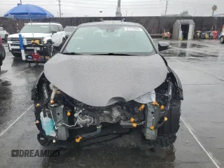 2019 Toyota C-HR XLE z VIN JTNKHMBX4K1061119, wystawiony jako Copart lot #47112995 z przebiegiem 42 983 mil mil oraz Szkoda całkowita • Salvage title. Historia ofert i sprzedaży dostępna na DreamBid. Obrazek 5.