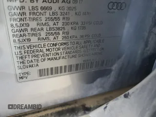 2018 Audi Q7 Premium Plus z VIN WA1LAAF78JD015418, wystawiony jako Copart lot #52317205 z przebiegiem 97 675 mil mil oraz Szkoda całkowita • Salvage title. Historia ofert i sprzedaży dostępna na DreamBid. Obrazek 14.