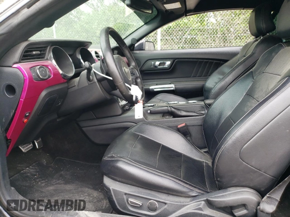 2015 Ford Mustang GT Premium с VIN 1FATP8FF9F5383926, выставлен на аукционе Copart как лот 55837425 с пробегом 95 252 миль миль и Списание • Salvage title. История ставок и продаж доступна на DreamBid. Изображение 7.