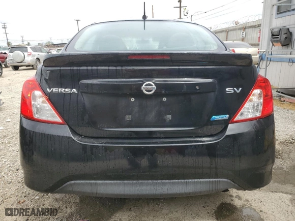 2015 Nissan Versa S Plus with VIN 3N1CN7AP1FL869269, listed as a Copart auction lot 53681355 with 173,958 mi miles and Clean Title. Bid and sale history available at carsss.com. Image 6.