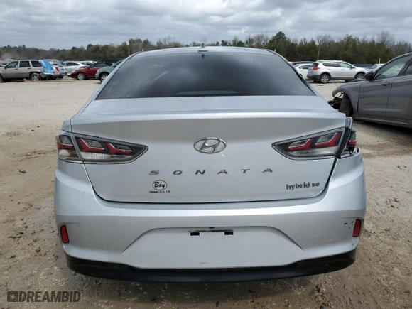 2019 Hyundai Sonata Hybrid SE with VIN KMHE24L39KA093459, listed as a Copart auction lot 46731325 with 0 mi miles and Non Repairable. Bid and sale history available at carsss.com. Image 6.
