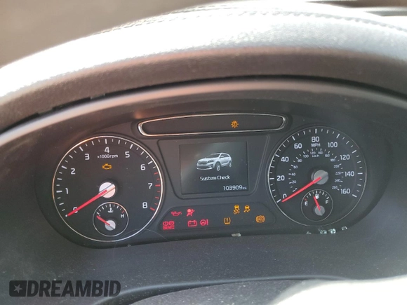 2020 Kia Sorento LX V6 with VIN 5XYPG4A5XLG690513, listed as a Copart auction lot 46847885 with 103,909 mi miles and Salvage Title. Bid and sale history available at carsss.com. Image 9.