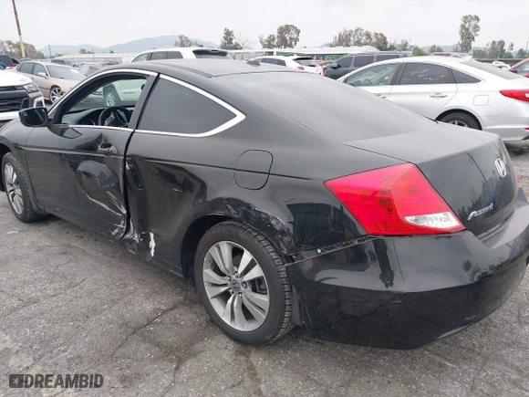 2011 Honda Accord Cpe EX-L with VIN 1HGCS1B86BA000499, listed as a IAAI auction lot 41877329 with 209,181 mi miles. Bid and sale history available at carsss.com. Image 6.