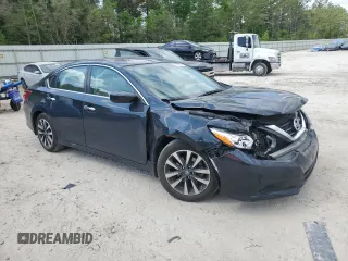 2017 Nissan Altima 2.5 SV with VIN 1N4AL3AP3HC215980, listed as a Copart auction lot 53055145 with 31,764 mi miles and Salvage Title. Bid and sale history available at carsss.com. Image 4.